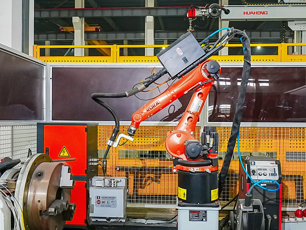 �Զ����ӻ�